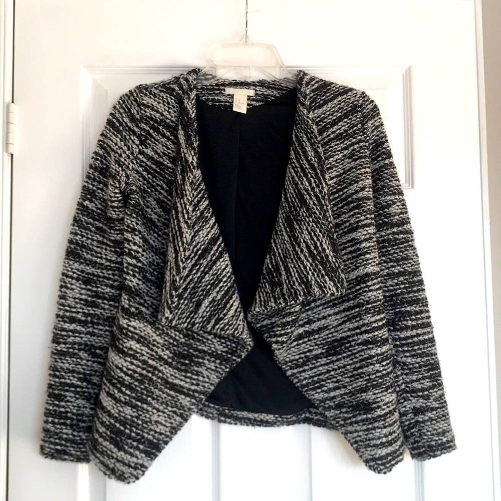 H&M Open Front Cropped Waterfall Shacket Size XS